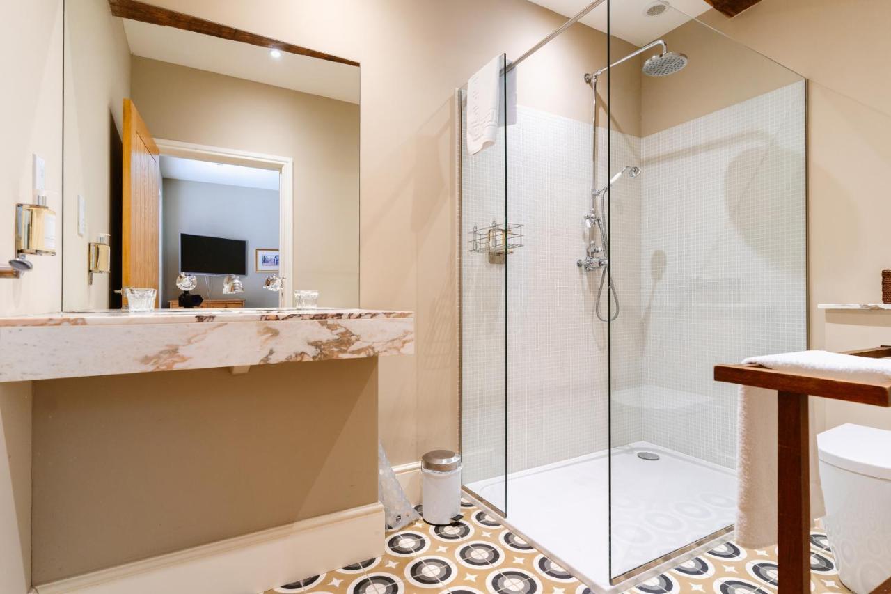 Chippenham Park Garden Rooms Екстер'єр фото
