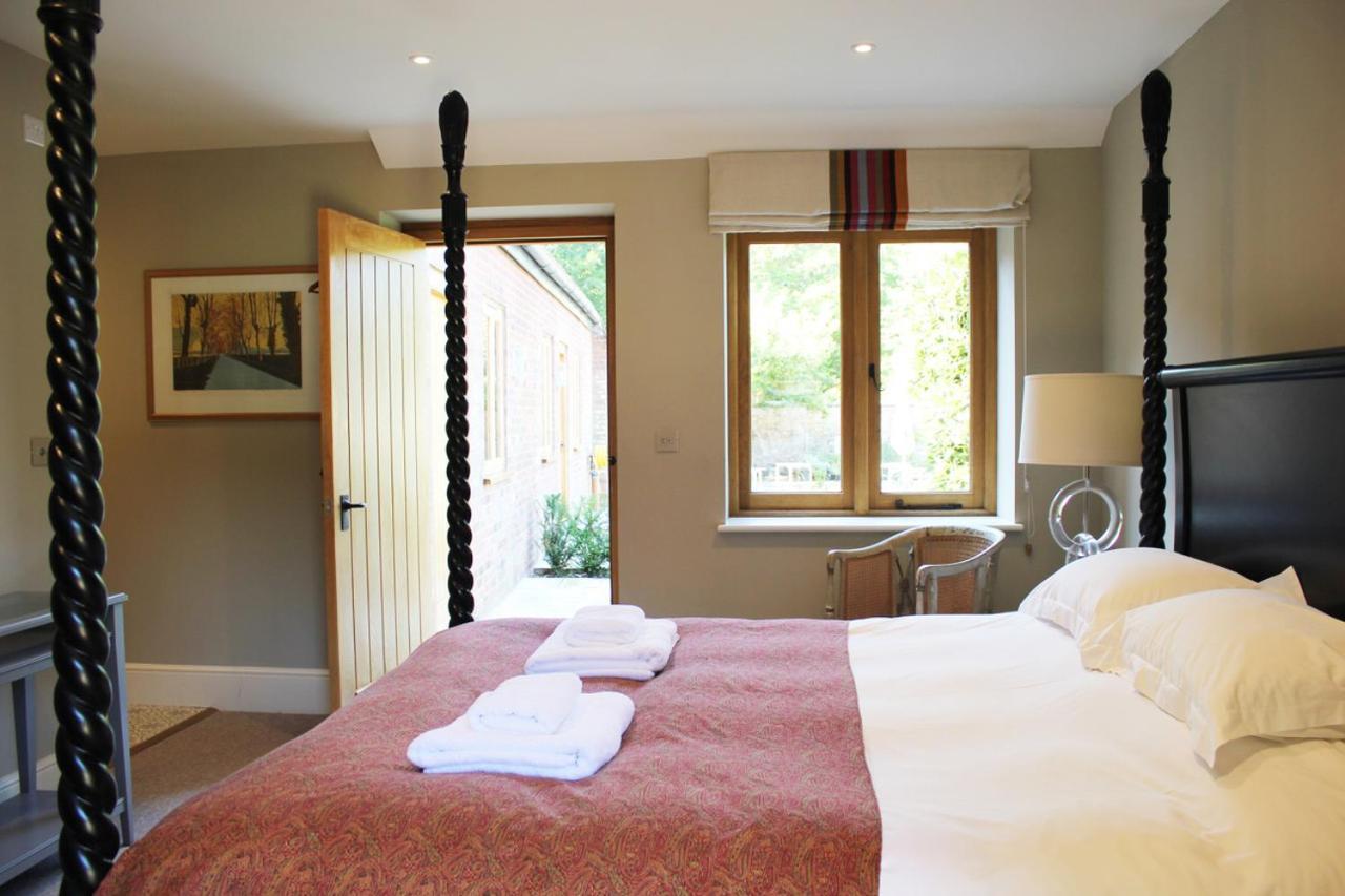 Chippenham Park Garden Rooms Екстер'єр фото